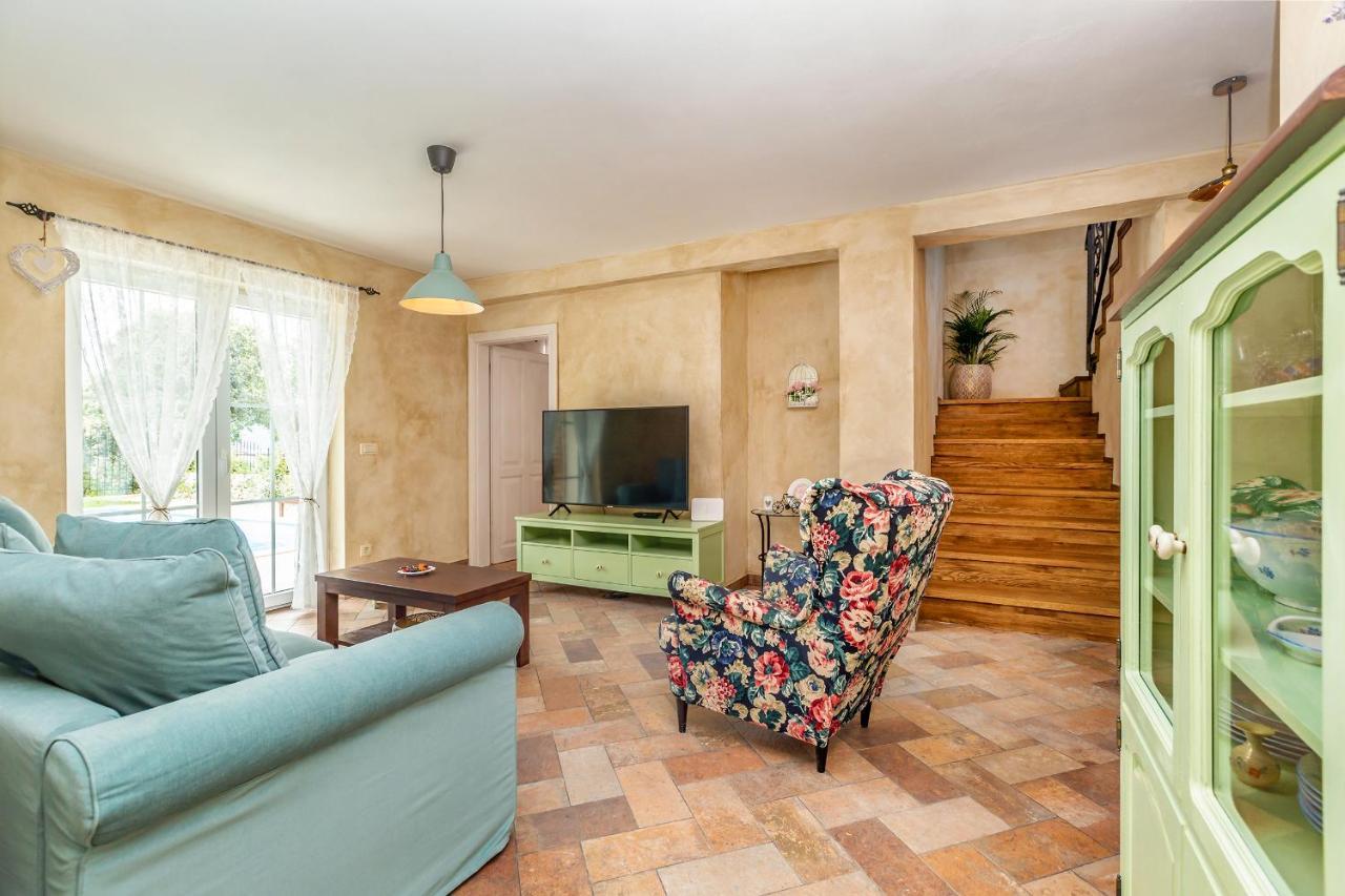 Holiday House Chiara Vrh  外观 照片