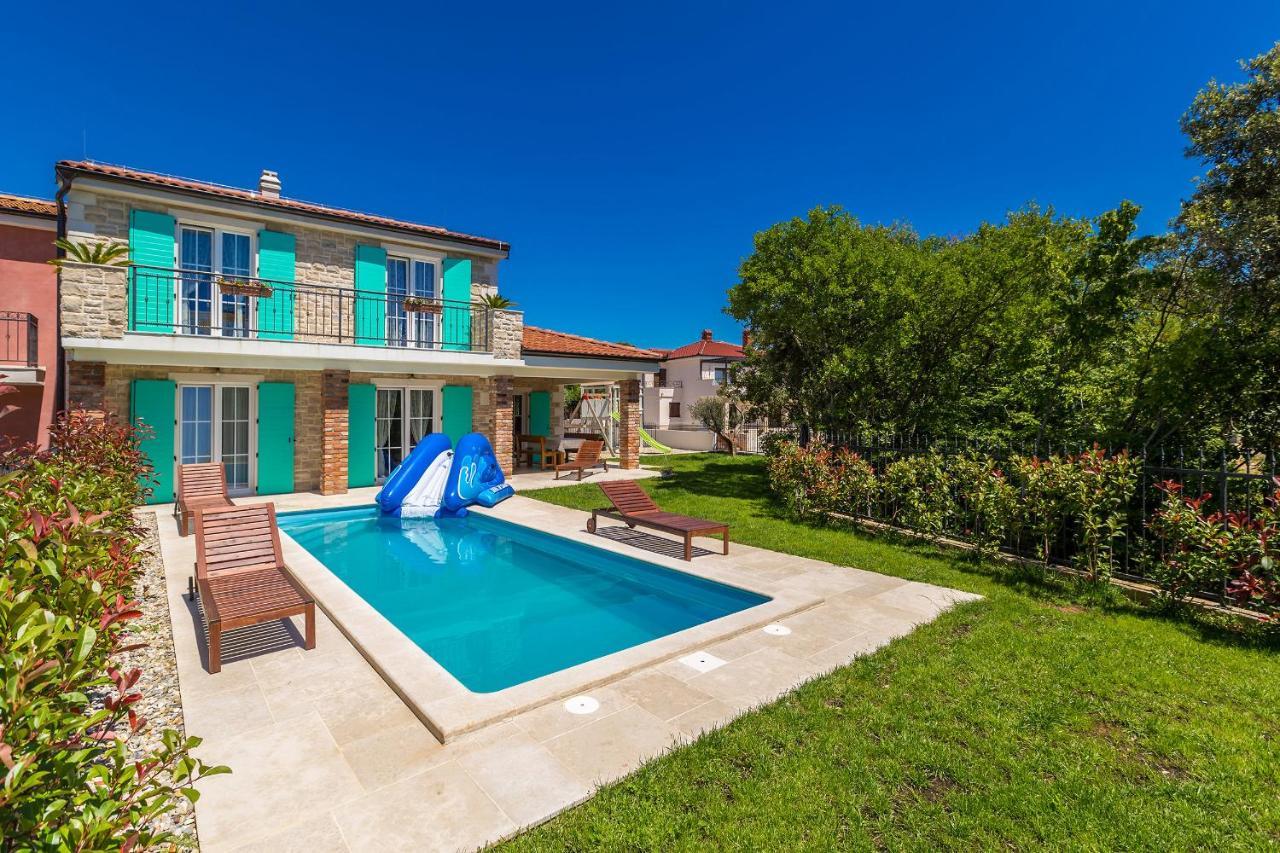 Holiday House Chiara Vrh  外观 照片