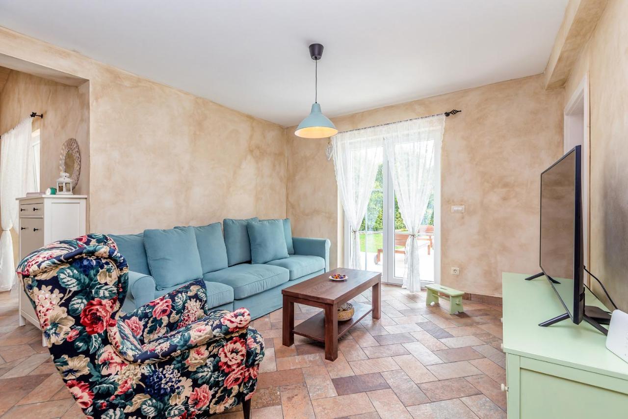 Holiday House Chiara Vrh  外观 照片