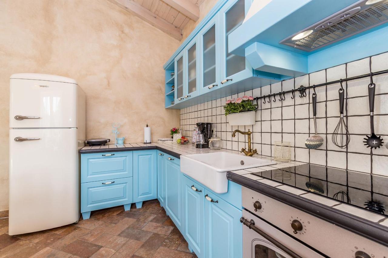 Holiday House Chiara Vrh  外观 照片